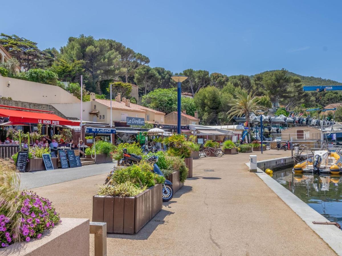 Studio Chateau De La Madrague-8 By Interhome Saint-Cyr-sur-Mer Εξωτερικό φωτογραφία