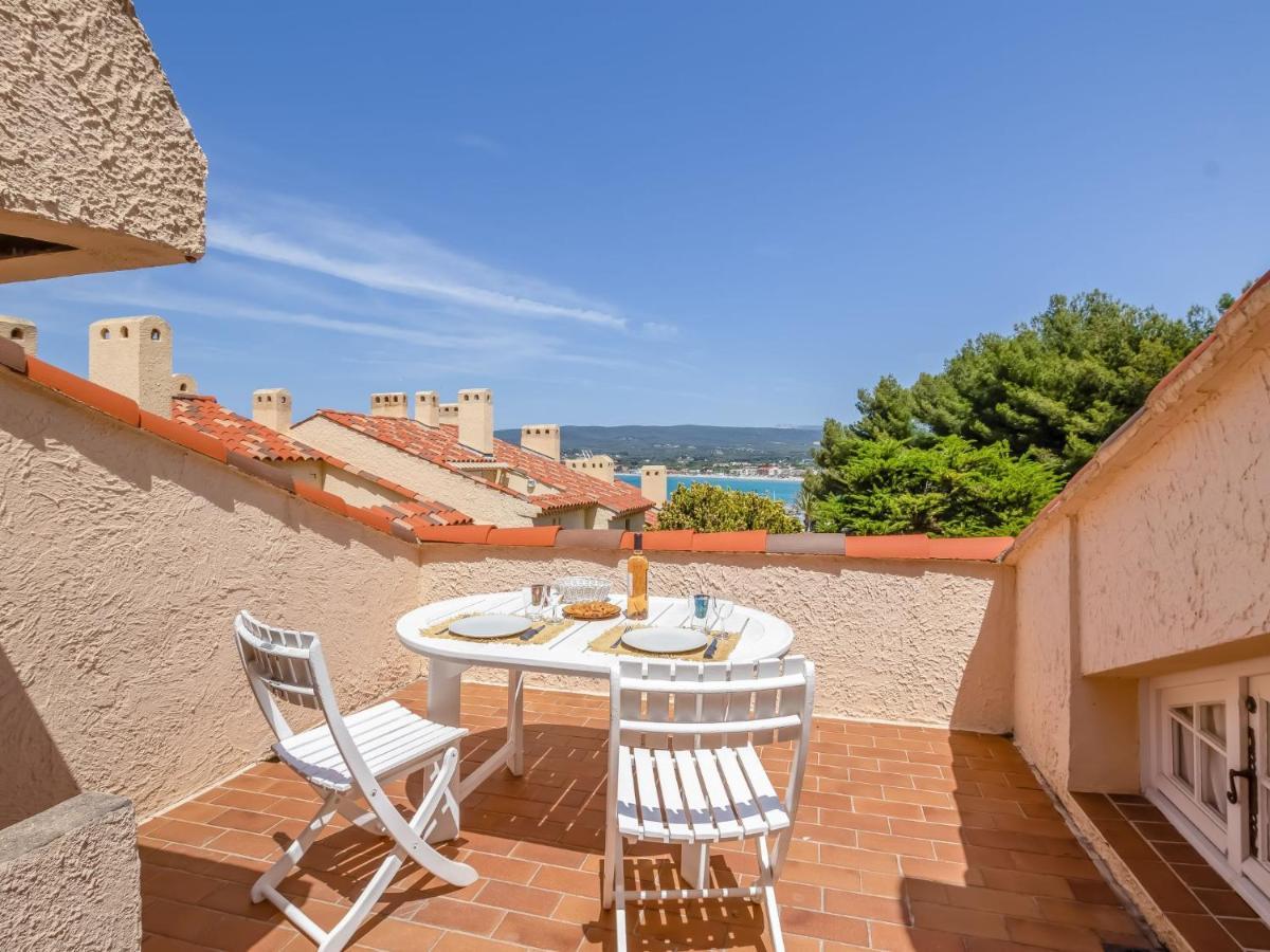 Studio Chateau De La Madrague-8 By Interhome Saint-Cyr-sur-Mer Εξωτερικό φωτογραφία