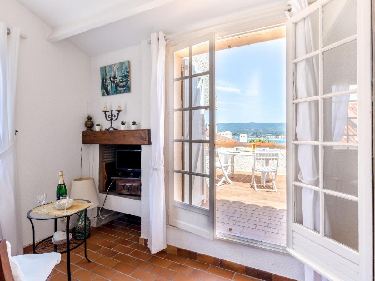 Studio Chateau De La Madrague-8 By Interhome Saint-Cyr-sur-Mer Εξωτερικό φωτογραφία